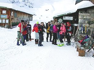 Bild: Vor der Huette