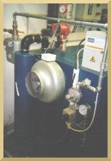 Bild: Blockheizkraftwerk, von hinten