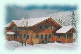 Bild: Die Tutzinger Hütte im tiefen Schnee